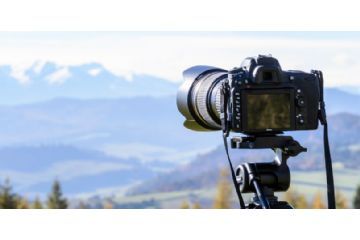 Realizzazione di mini documentario mediante riprese video e video-interviste